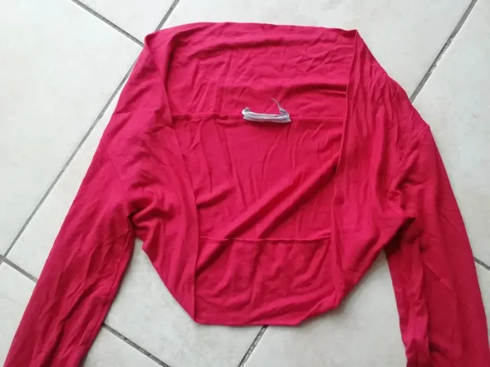 Gilet - Boléro idéal 38 ou 40. - photo numéro 2