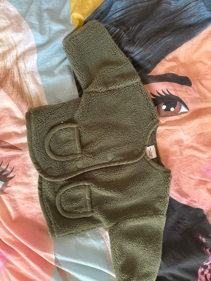 Veste polaire kaki 6 mis neuve tape à l’œil - photo numéro 2