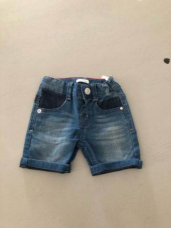 Short IKKS 6 mois parfait état comme neuf