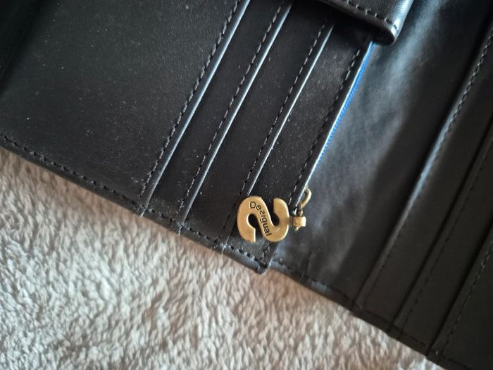 Porte chéquier compagnon desigual - photo numéro 4