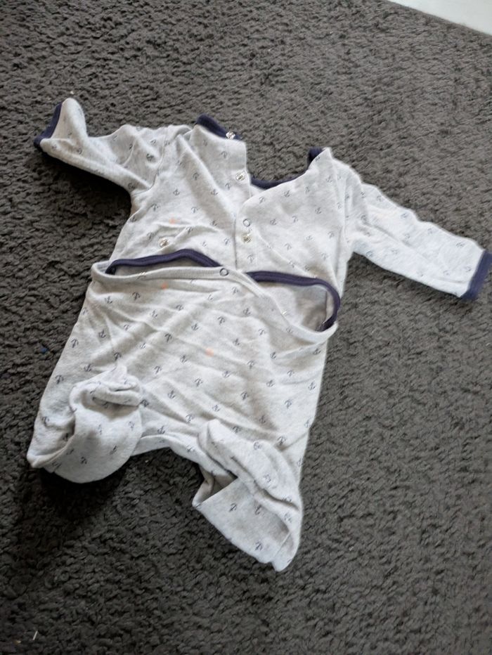 Pyjama - photo numéro 2