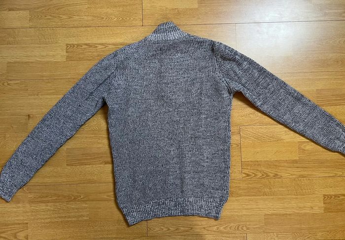 Pull taille S - photo numéro 2