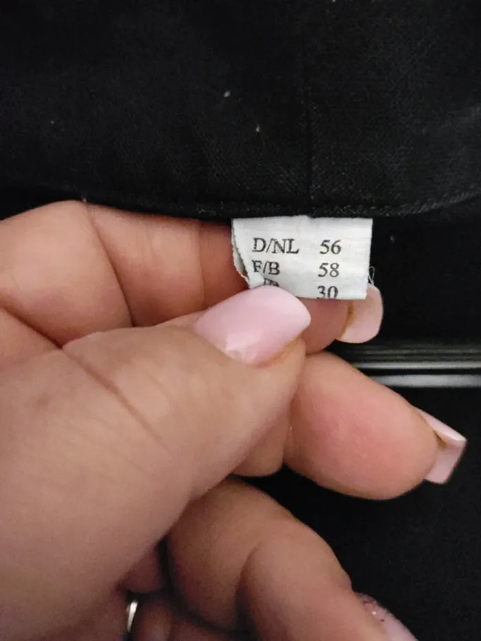 Chemise sans manche noir  taille 58Haut - photo numéro 9