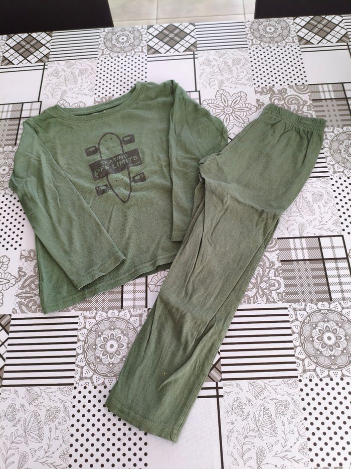 Lot vêtements garçon 4 ans - photo numéro 5