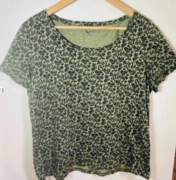 T shirt femme en coton taille 44 / la halle