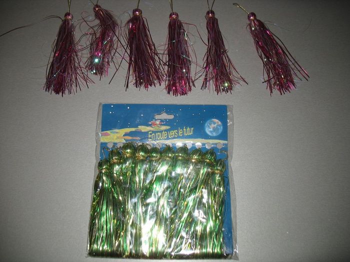 LOT DE 6 PAMPILLES ROSE ET 6 PAMPILLES VERTE FILS - NOËL - n°13