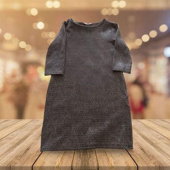 Robe Droite Camaïeu - Motif Géométrique Tricolore & Fils Dorés