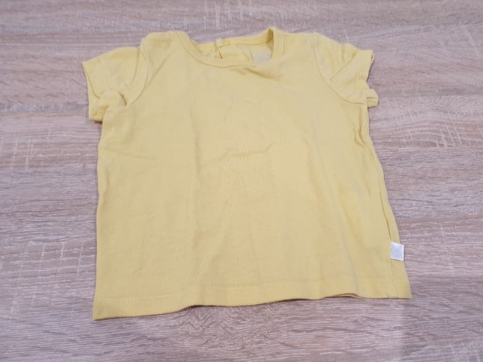 Lot t-shirt garçon 6mois - photo numéro 4
