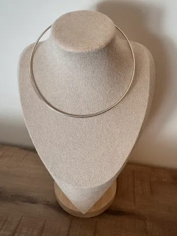 Collier rigide Pandora Authentique Collection Essence 50 cm