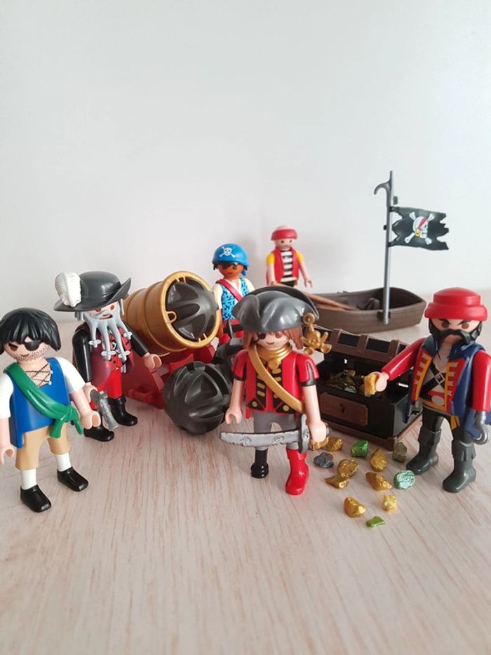 Pirates, bateau et tire-boulet Playmobil pirates
