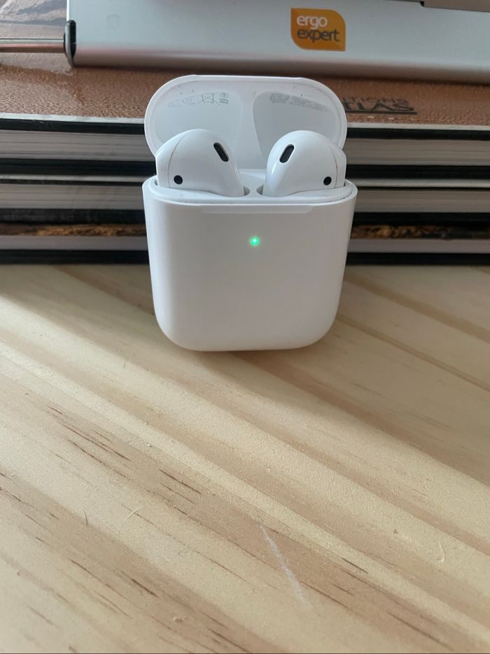 Airpods 2 APPLE - photo numéro 7