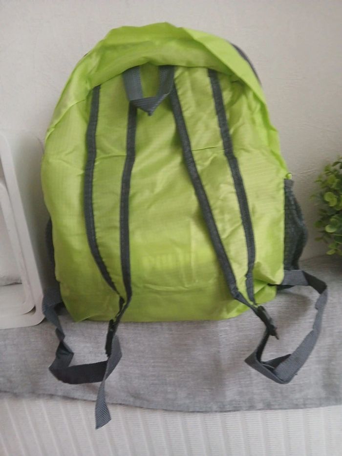 Sac à dos fin pliable Stitch - photo numéro 4