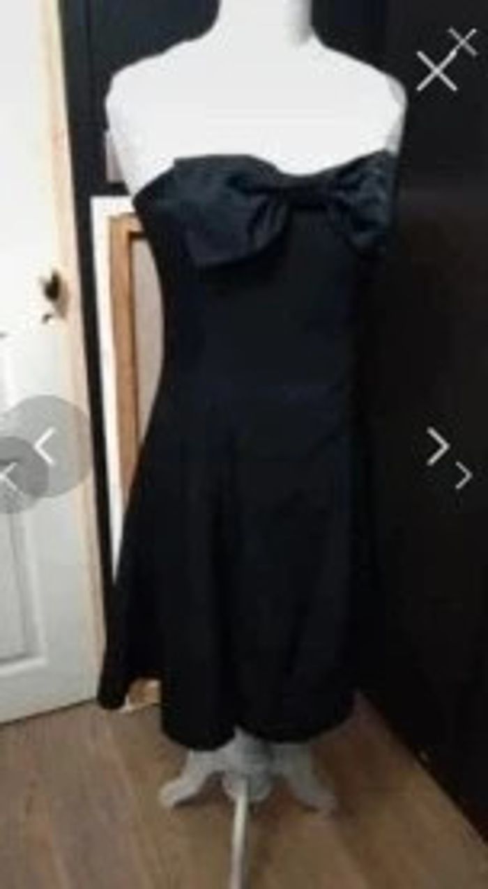 Robe cocktail bustier ou bretelles noires rétro noire t 40 - photo numéro 4