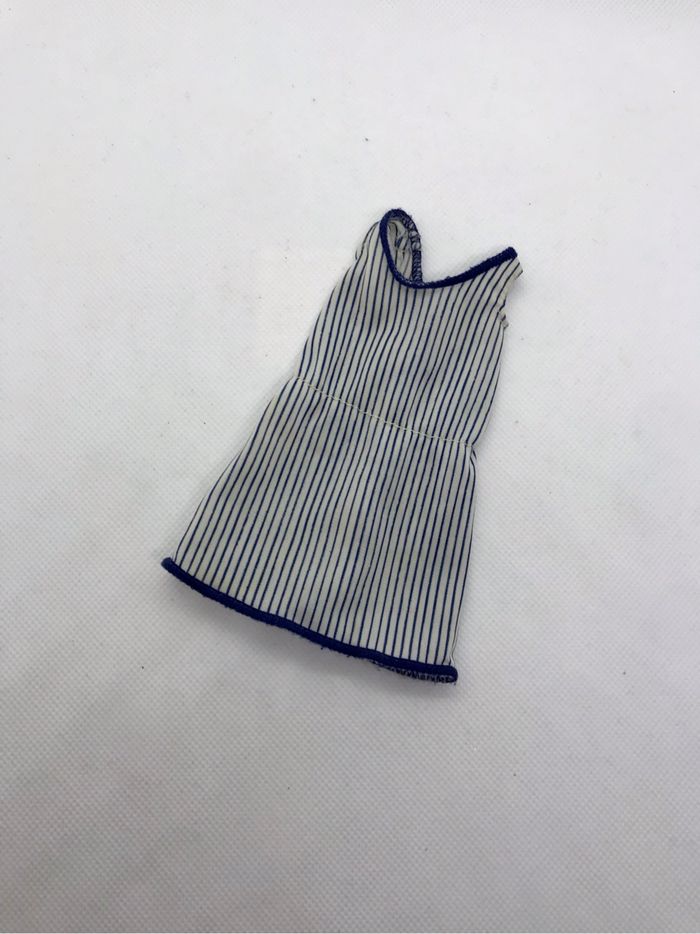 Robe courte été sans manche Barbie vintage Mattel Fashion fun lunch date #5713 1982 rayures blanc bleu