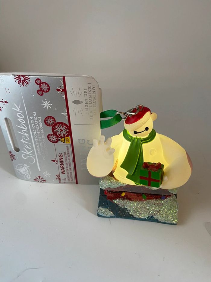 Décoration de Noël lumineuse Disney Sketchbook Big Hero 6 Baymax / Boule Disney - photo numéro 2