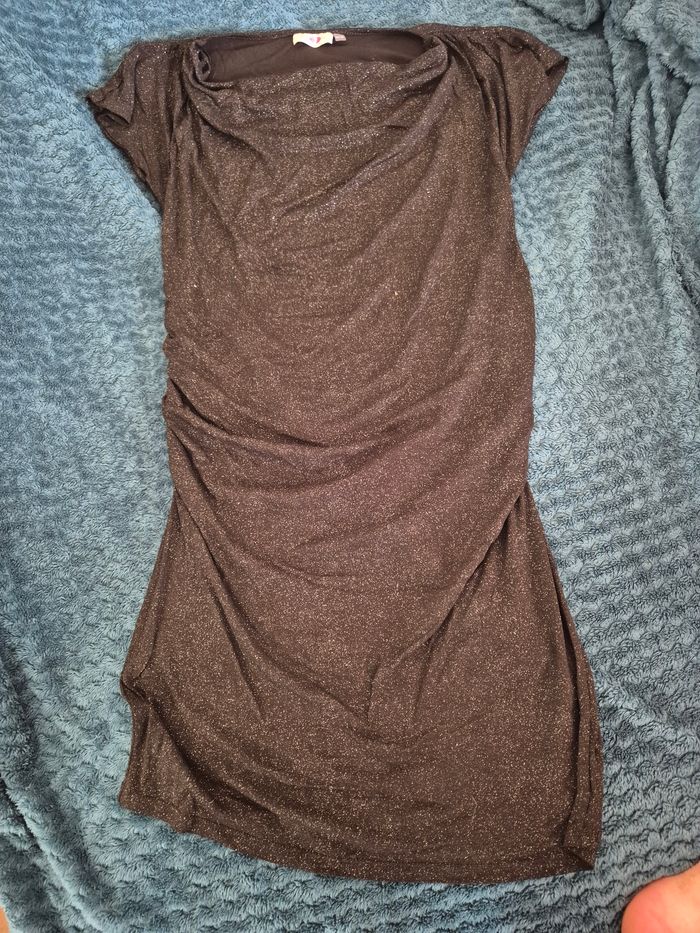 Robe femme taille 34-36 ( vêtements grossesse)
