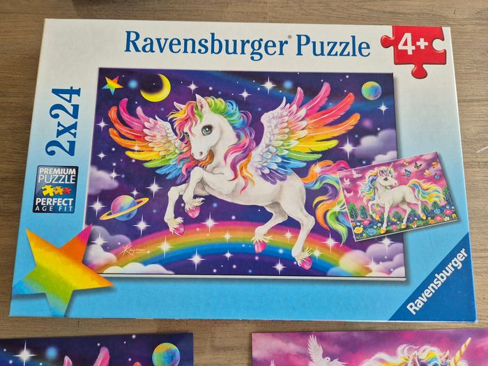 Magnifique lot de 2 puzzles Licorne Neuf