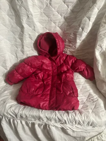 Doudoune taille 18mois marque dpam