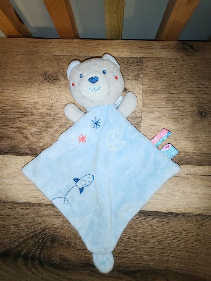 Ours bleu sucre d orge fusée