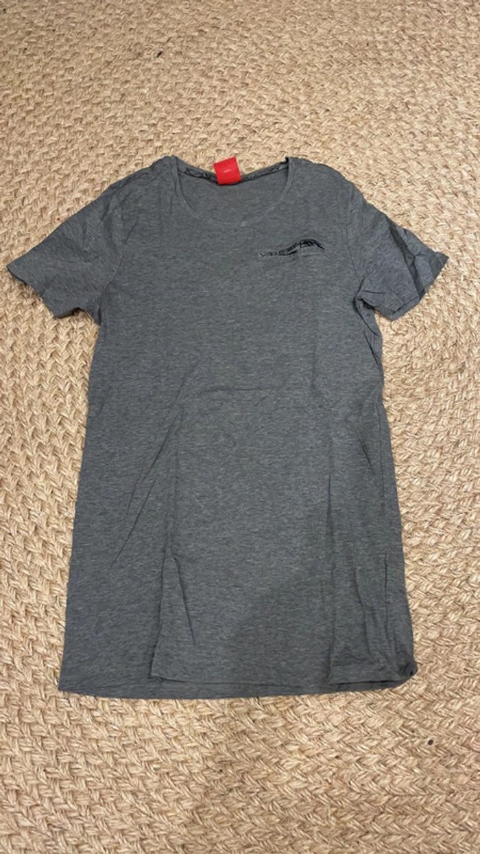 Tee shirt puma gris