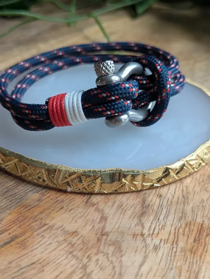 Bracelet en cordon esprit marin - photo numéro 3