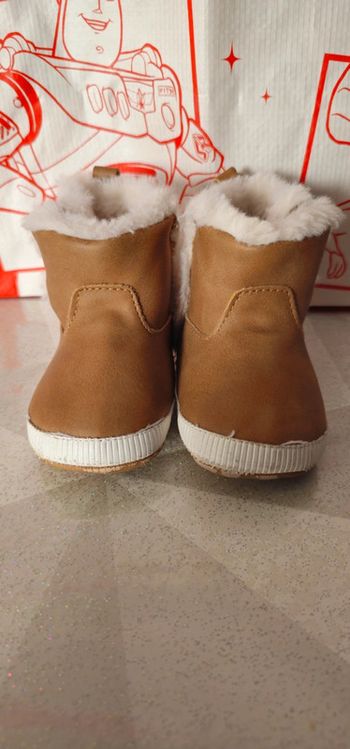 Bottes fourrées 9/12 mois