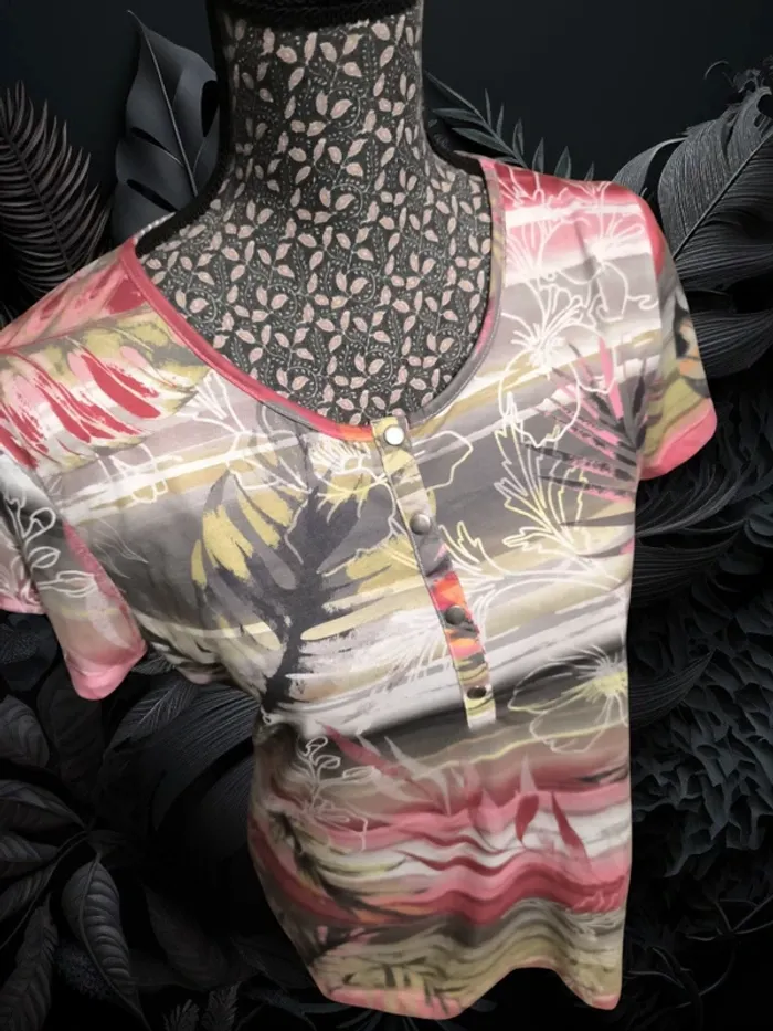 T shirt - photo numéro 2