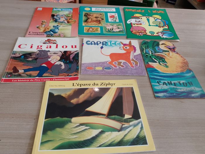 Lot de 7 livres enfants divers - photo numéro 1