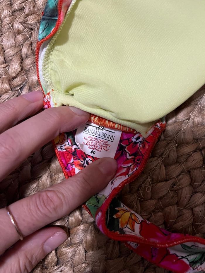 Haut de maillot de bain bustier fleuri - photo numéro 3