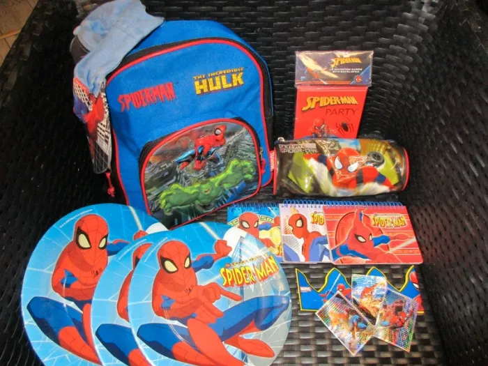 lot 23 objets spiderman:sac,trousse,3 calepins... - photo numéro 6