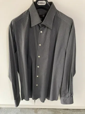 Magique chemise lignée dans les tons de gris || taille XL || Zegna