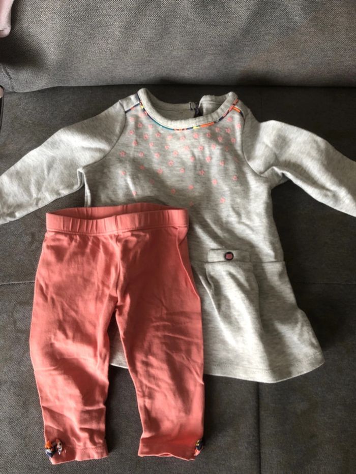 Robe avec pantalon TB état 6 mois