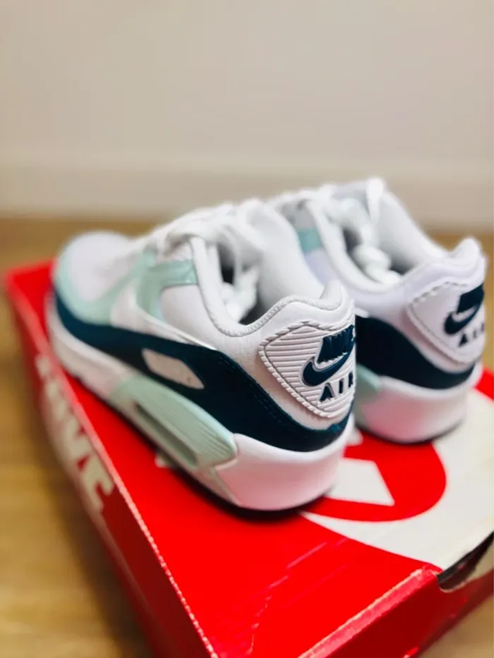 Nike Air Max 90 LTR Mint Jade Ice White Taille 38 - photo numéro 4