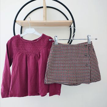 6 ans ensemble teeshirt Okaïdi et jupe short kiabi