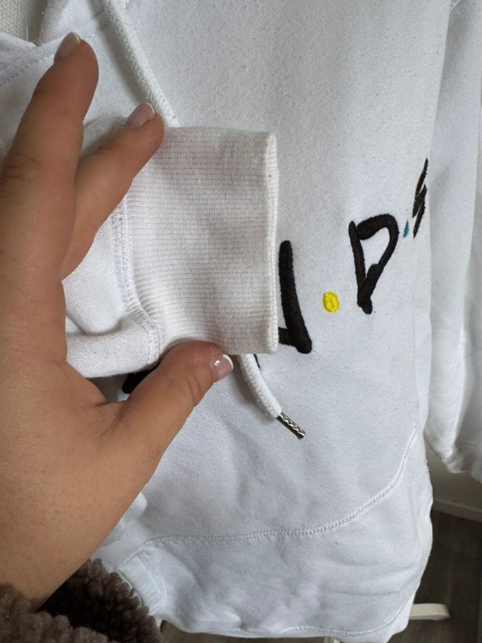 Sweat-shirt H et M - photo numéro 4