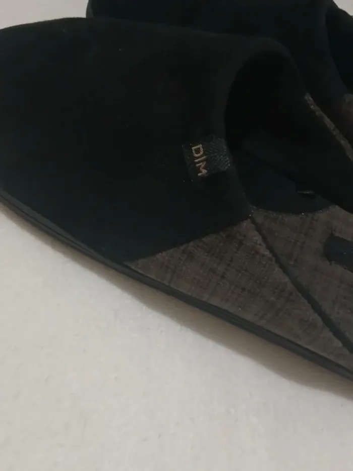Pantoufles Dim Homme 🚹 Taille 43 - photo numéro 4