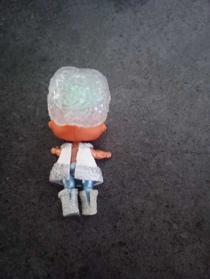 Poupée lol surprise - photo numéro 2