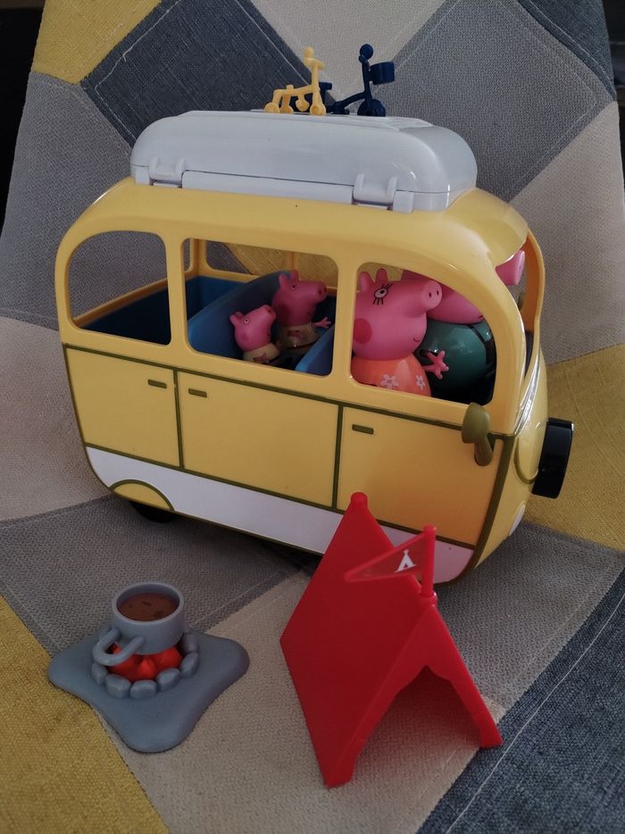 Camping car Peppa ping
