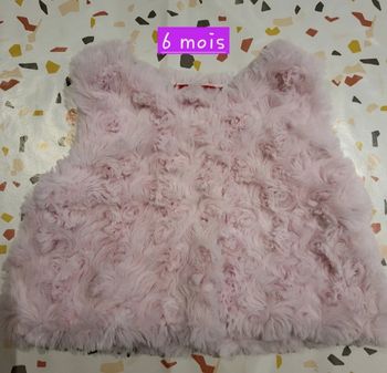 Gilet à poil rose sans manches 6 mois