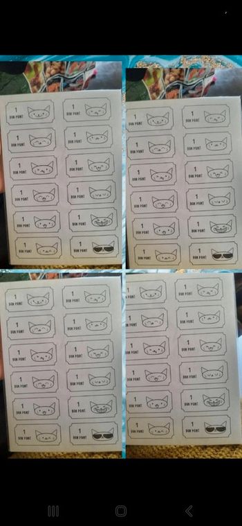 Lot de 4 feuilles gommettes chat à colorier