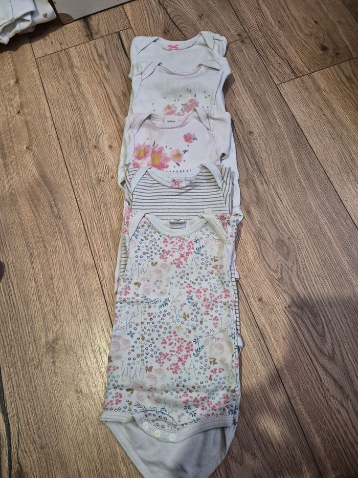 Bodies petit bateau 3 mois