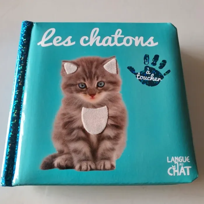 Livre les chatons (à toucher)