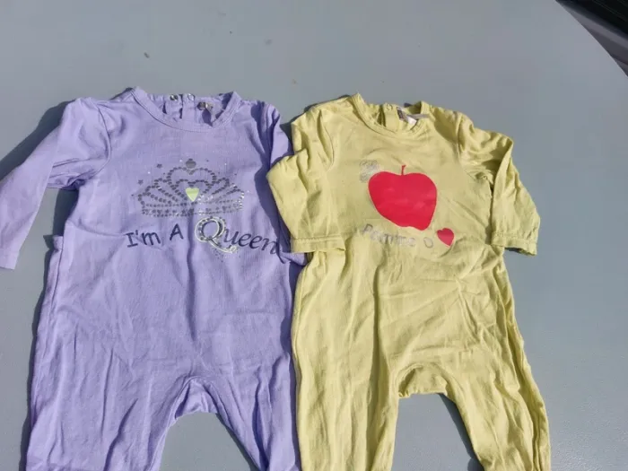 Lot 9 mois 4 pyjamas grenouillères coton - photo numéro 5