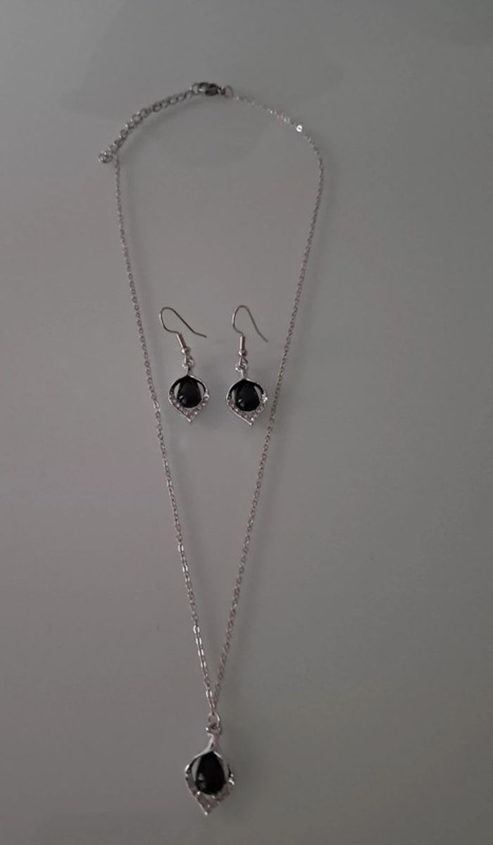 Parure argenté goute noir neuve - photo numéro 5