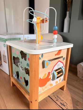 Cube multi activités Verbaudet 