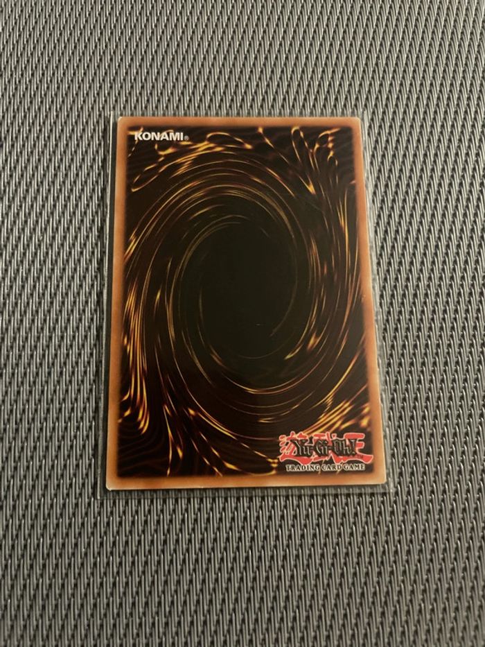 Carte Yu-Gi-Oh! Voltaïque, Héros Elémentaire PP02-FR014 Secrète Rare - photo numéro 2