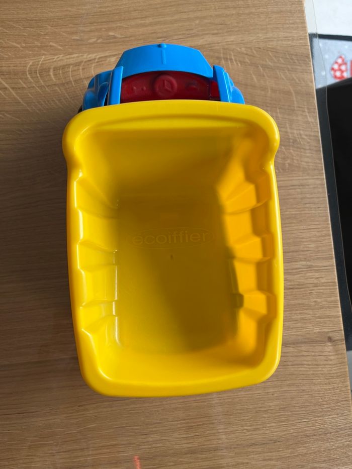 Joli camion Escoiffier - photo numéro 3