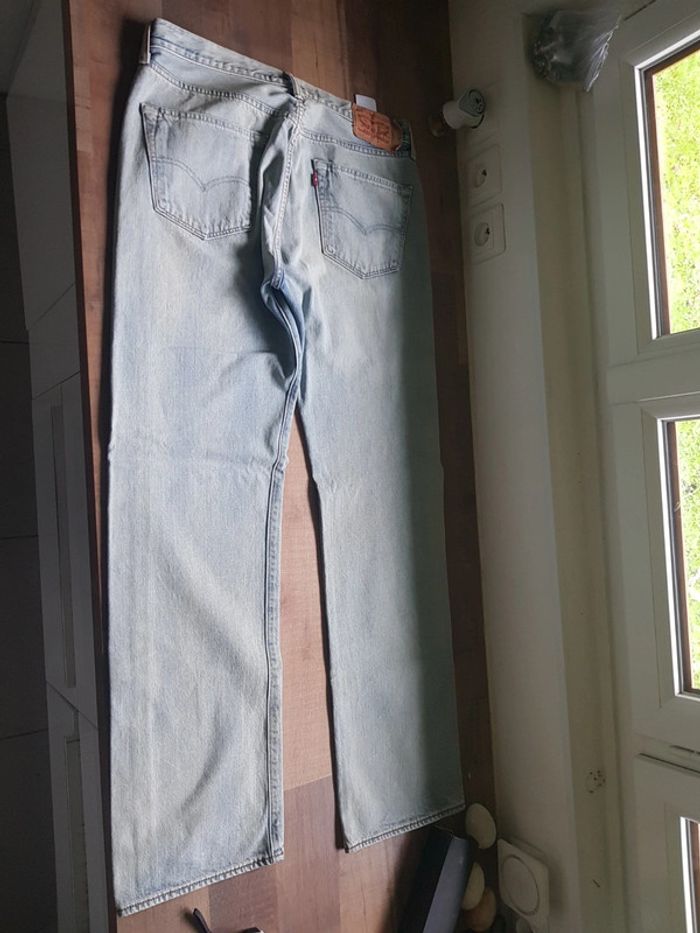 Levis 501 style délavé