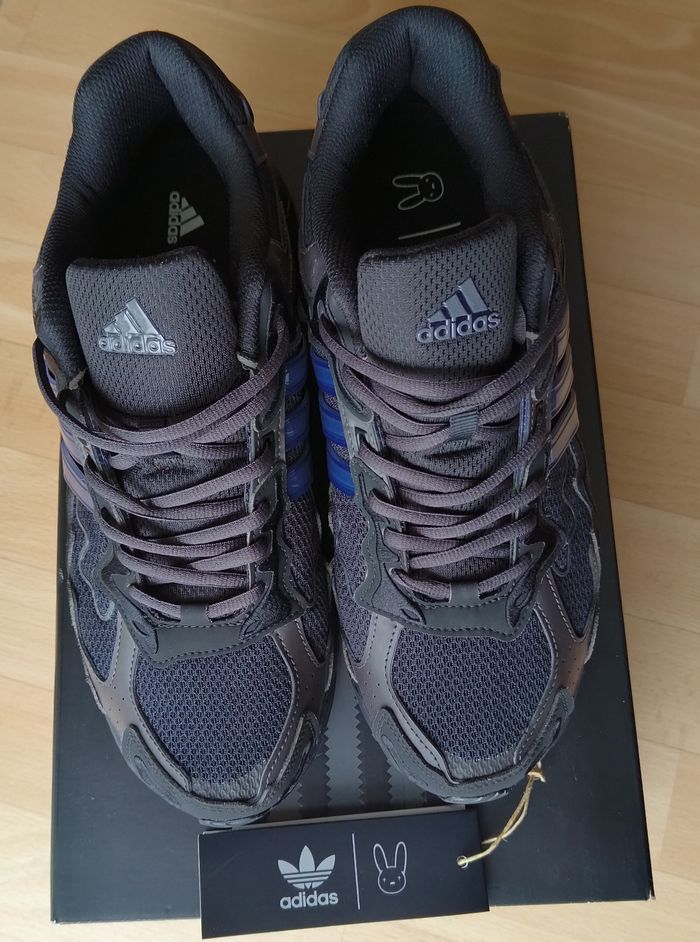 Adidas Response CL Bad Bunny