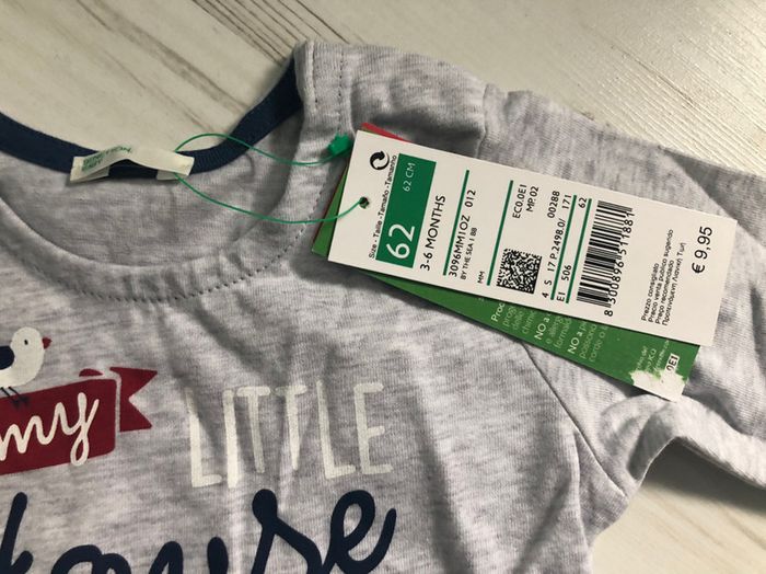 T shirt neuf Benetton manches longues 62 cm 3-6 mois - photo numéro 2